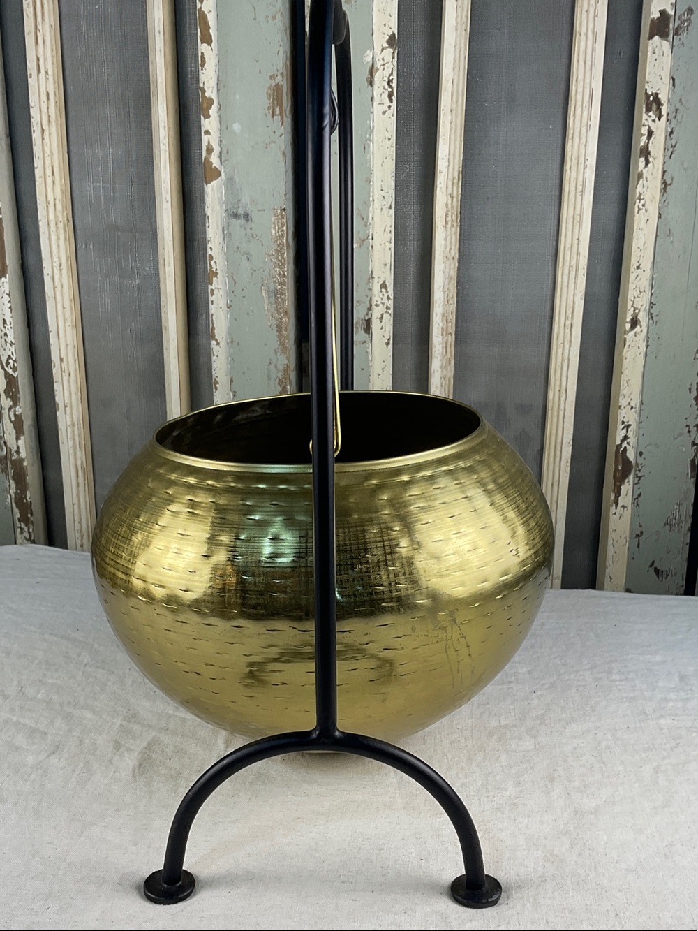 Broomstick Blvd. Cauldron - Metal W/Stand - Picture 2 of 7